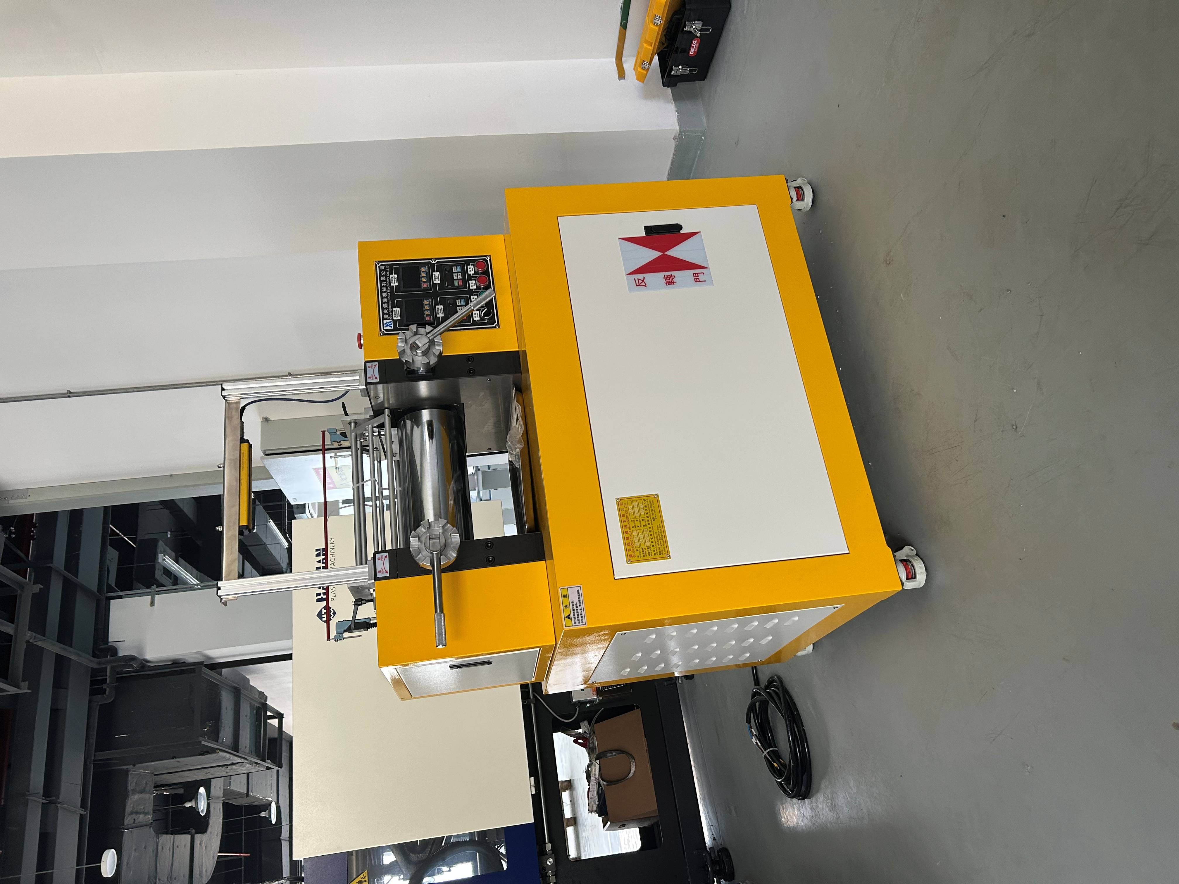 双棍开练机技术解析与老客户持续支持